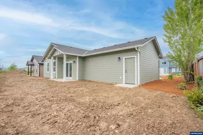 4537 Live Oak St, Sweet Home, OR 97386 - Photo 2