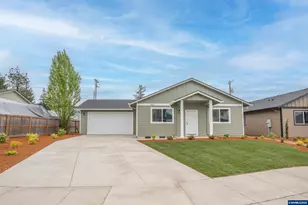 4537 Live Oak St, Sweet Home, OR 97386 - Photo 1