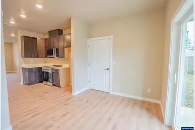 4537 Live Oak St, Sweet Home, OR 97386 - Photo 8