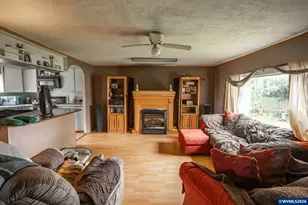 37174 Pony Rd, Lebanon, OR 97355 - Photo 10