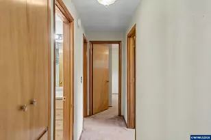 555 Sacre Ln N, Monmouth, OR 97361 - Photo 22