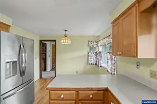 555 Sacre Ln N, Monmouth, OR 97361 - Photo 22