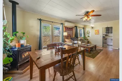 517 NW 16th St, Corvallis, OR 97330 - Photo 4