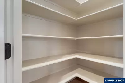 2074 Celeen Av SE, Salem, OR 97302 - Photo 32