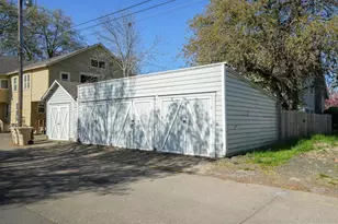 227 SW 7th St, Corvallis, OR 97333 - Photo 34