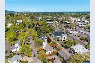 227 SW 7th St, Corvallis, OR 97333 - Photo 2