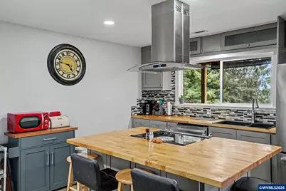 1450 Beaumont Dr NW, Salem, OR 97304 - Photo 40