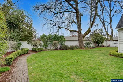 3356 NW Harrison Bl, Corvallis, OR 97330 - Photo 36