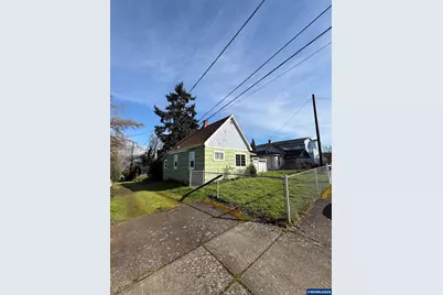 445 Wilson St S, Salem, OR 97302 - Photo 2