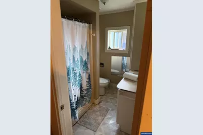 445 Wilson St S, Salem, OR 97302 - Photo 6