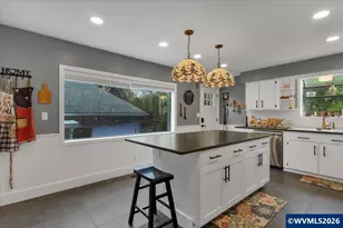 1113 Cottage St NE, Salem, OR 97301 - Photo 16