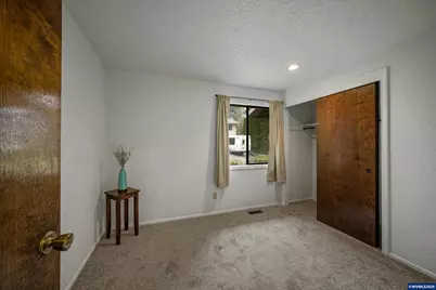 854 George St NW, Salem, OR 97304 - Photo 32