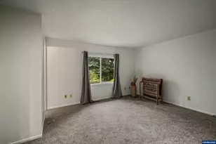 854 George St NW, Salem, OR 97304 - Photo 26