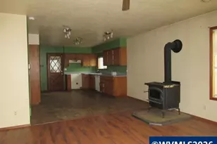 48091 E Lyons Mill City Dr, Lyons, OR 97358 - Photo 4