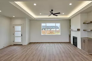 1281 Brown St, Woodburn, OR 97071 - Photo 4