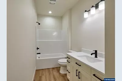 1281 Brown St, Woodburn, OR 97071 - Photo 32