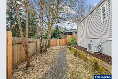 11634 Teal Ln NE, Aurora, OR 97002 - Photo 24