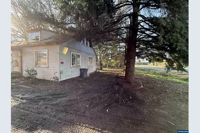 30626 Santiam Hwy, Lebanon, OR 97355 - Photo 2