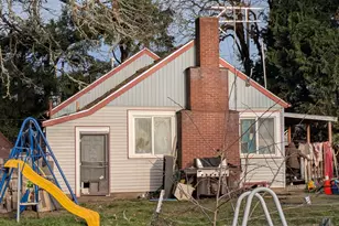 30626 Santiam Hwy, Lebanon, OR 97355 - Photo 1