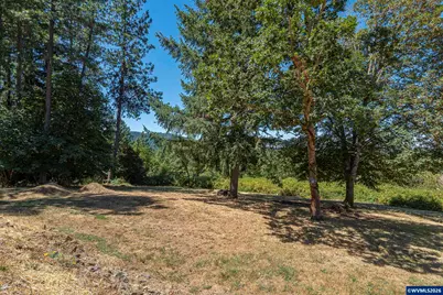 30626 W View Dr, Lebanon, OR 97355 - Photo 32