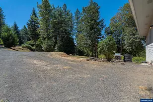 30626 W View Dr, Lebanon, OR 97355 - Photo 28