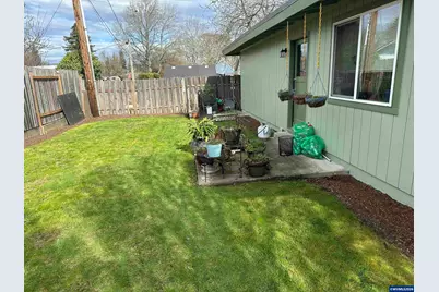 1375 Franklin (-1377) St NW, Salem, OR 97304 - Photo 2