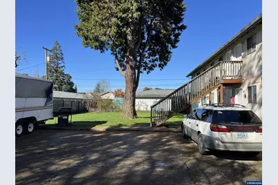 1920 Jefferson St SE, Albany, OR 97321 - Photo 4