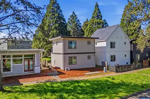 2042 Village Center Dr SE, Salem, OR 97302 - Photo 22