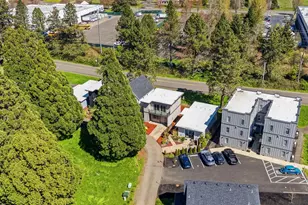 2042 Village Center Dr SE, Salem, OR 97302 - Photo 26