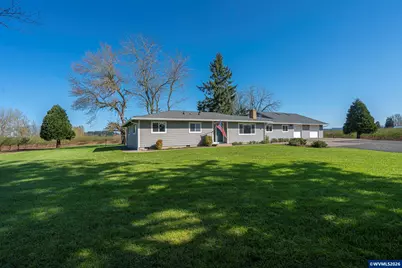 38565 Robinson Dr, Scio, OR 97374 - Photo 4