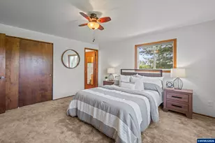 38565 Robinson Dr, Scio, OR 97374 - Photo 24