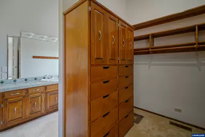 3794 East Nanitch Cir S, Salem, OR 97306 - Photo 36