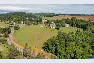 3794 East Nanitch Cir S, Salem, OR 97306 - Photo 4