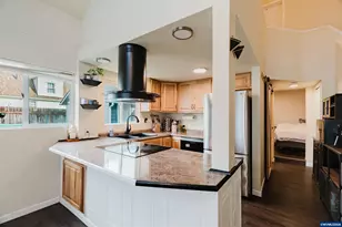 1620 16th Av SW, Albany, OR 97321 - Photo 10