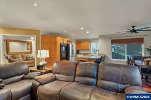 1655 Davis Rd S, Salem, OR 97306 - Photo 10