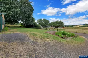 26257 Old Holley Rd, Sweet Home, OR 97386 - Photo 2