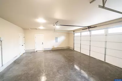 950 6th St, Lyons, OR 97358 - Photo 22