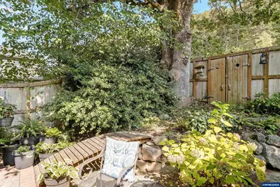 3001 Maplewood Ct, Philomath, OR 97370 - Photo 38