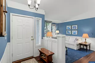 3001 Maplewood Ct, Philomath, OR 97370 - Photo 8