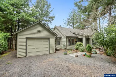120 Ridge Crest Rd, Lincoln Beach, OR 97388 - Photo 2