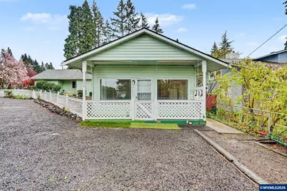 390 Salem Heights Av S, Salem, OR 97302 - Photo 6