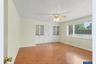 390 Salem Heights Av S, Salem, OR 97302 - Photo 20