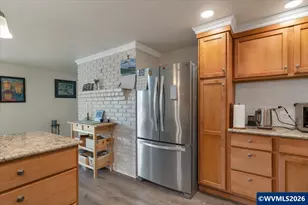 1490 Acacia Ave, Eugene, OR 97408 - Photo 12