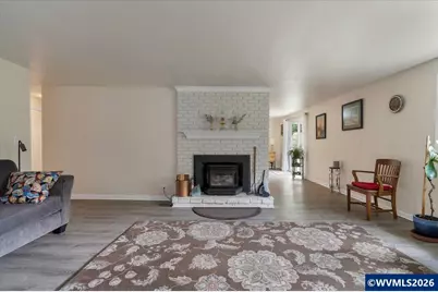 1490 Acacia Av, Eugene, OR 97408 - Photo 24
