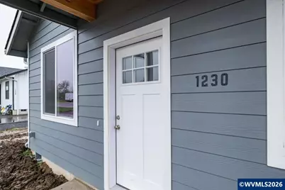 1230 49th Av, Sweet Home, OR 97386 - Photo 2