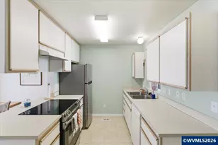 489 NE Conifer Bl, Corvallis, OR 97330 - Photo 6