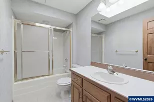 445 Greenacre Dr NW, Salem, OR 97304 - Photo 38