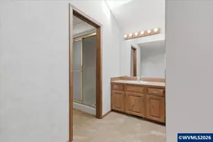 445 Greenacre Dr NW, Salem, OR 97304 - Photo 32