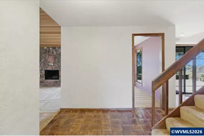 445 Greenacre Dr NW, Salem, OR 97304 - Photo 6