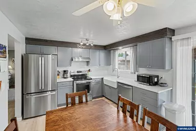 4540 Lark Ct NE, Salem, OR 97301 - Photo 12